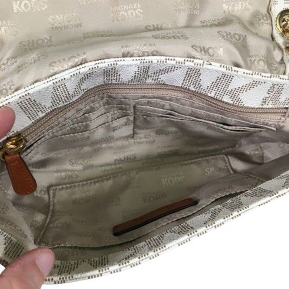 Michael Kors Hamilton Flap Vanilla Monogram Tan Leather Gold Chain Shoulder Bag - Picture 6 of 16